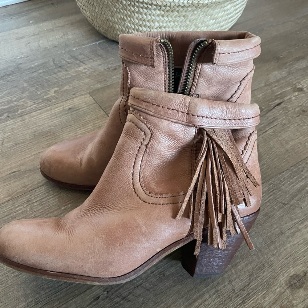 Sam edelman brown leather fringe bootss size 9 - Picture 2 of 5